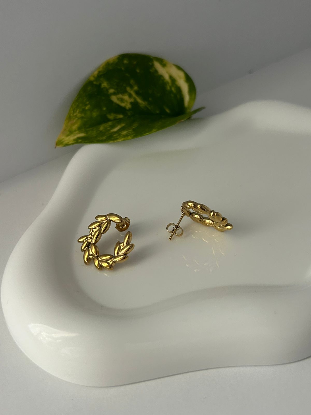 ARETES GENEVA