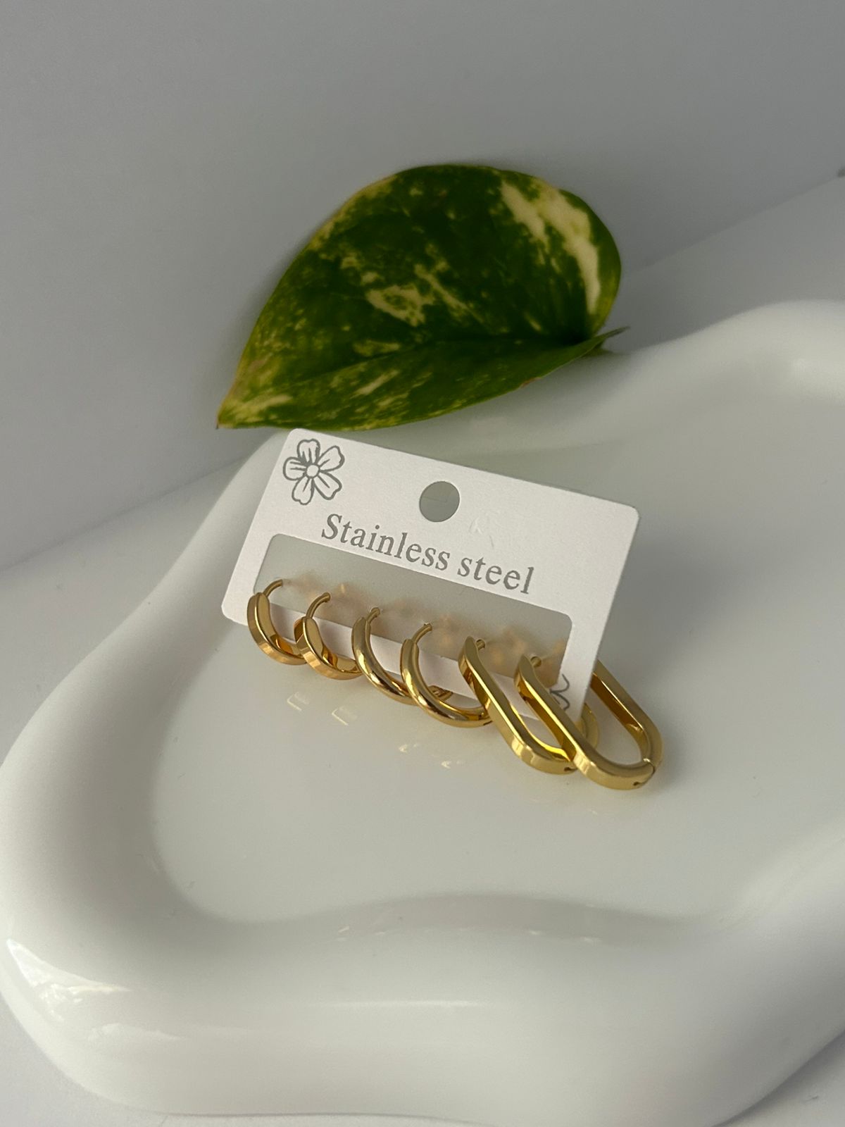ARETES SET YUNA