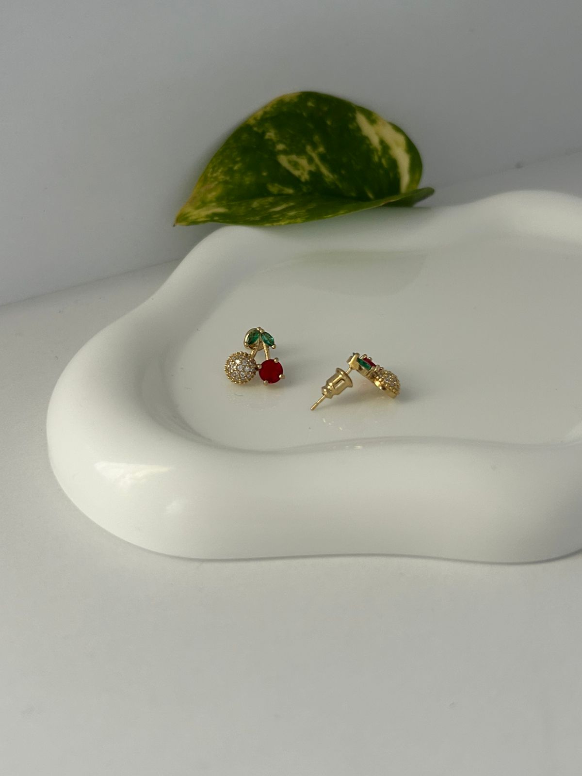 ARETES KIRSCHE