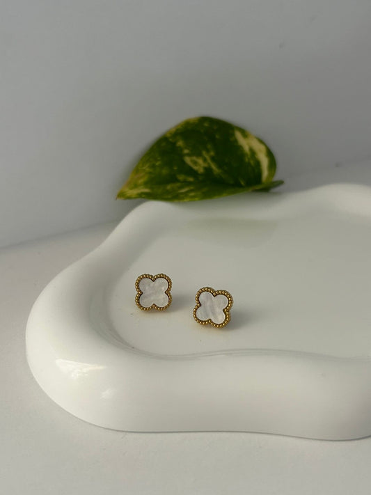 ARETES LUCAITH